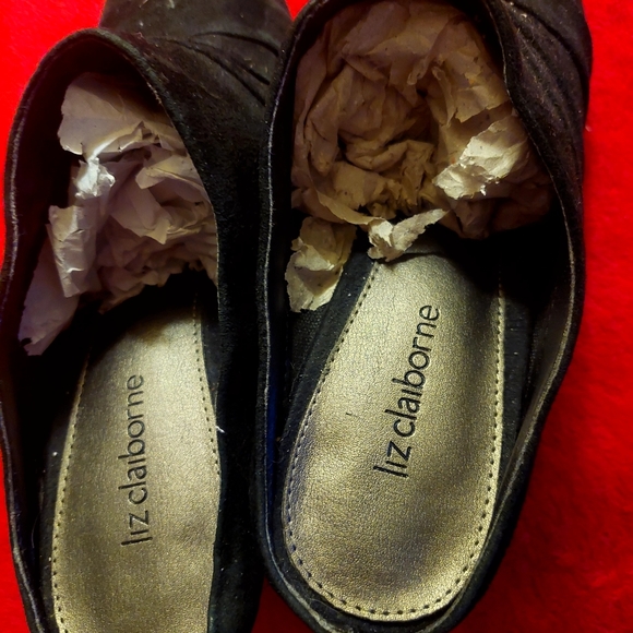 Liz Claiborne Suede Mules - Picture 5 of 5